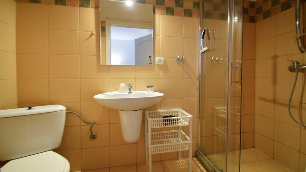 Ow Alfa Hotel Rewal Eksteriør billede