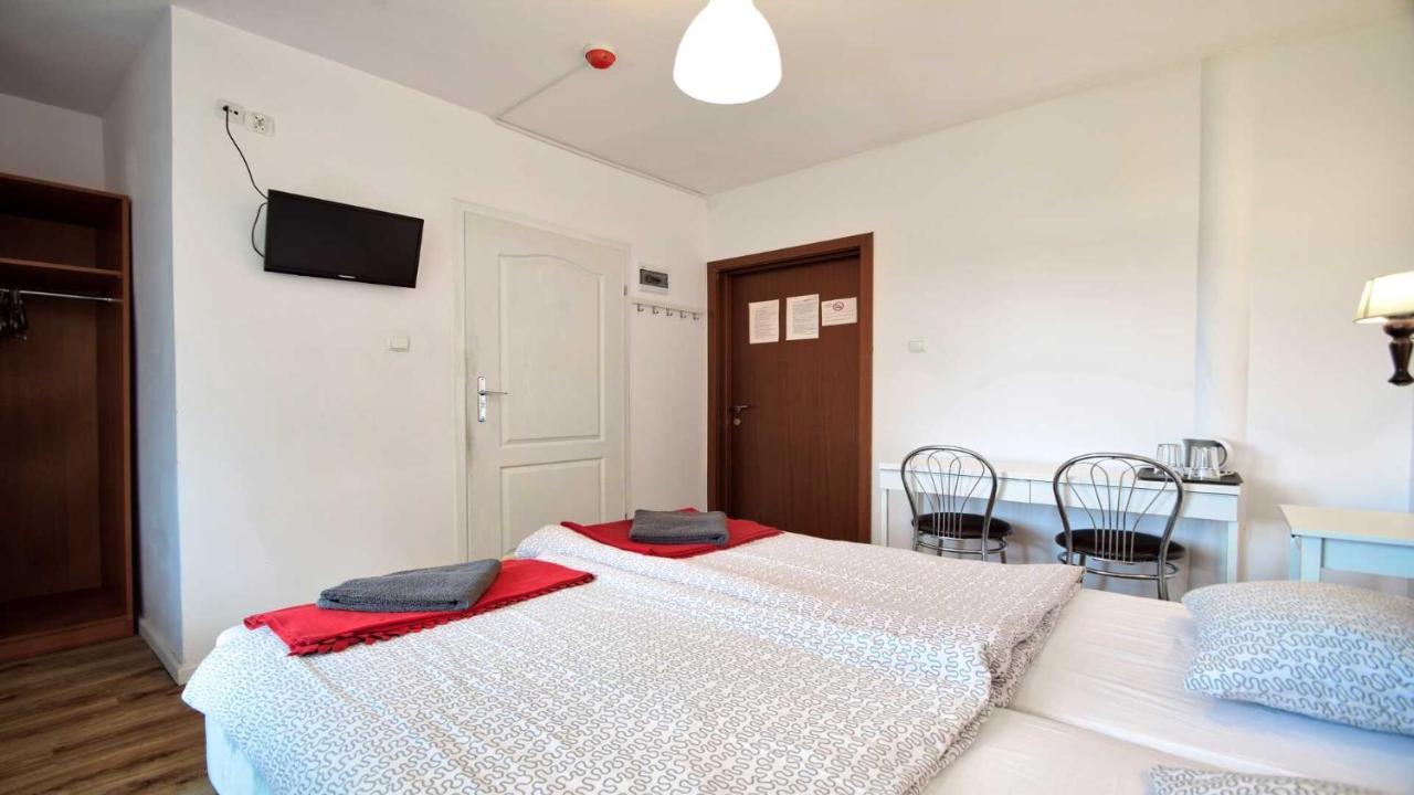 Ow Alfa Hotel Rewal Eksteriør billede